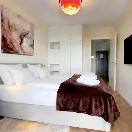 Comfort A102 Two Bedrooms Sea View 10th Floor Parking Free *